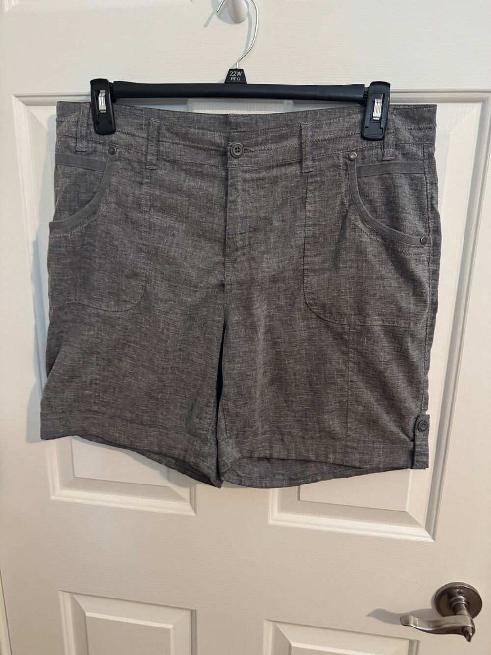 Adventura Women's Bristol Organic Cotton Stretch Bermuda 7" Shorts Gray 12